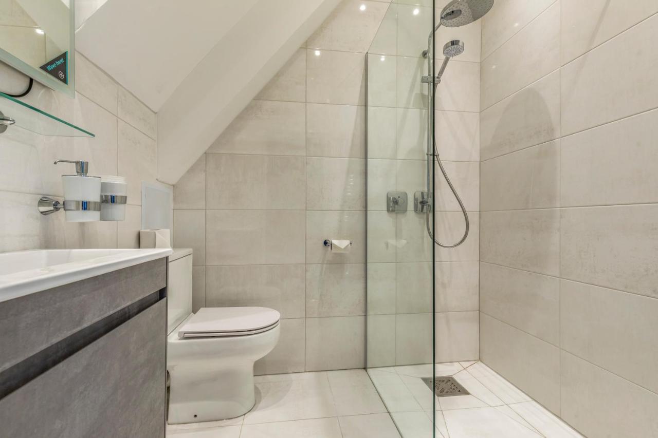 Deluxe Studios With Spa Included Portsmouth Dış mekan fotoğraf